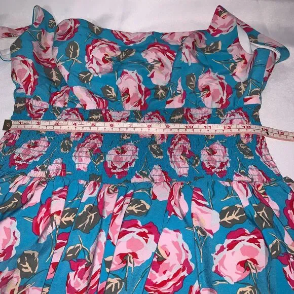 Betsy Johnson ruched back floral sundress size 12, floral chic summer dress - Picture 8 of 10